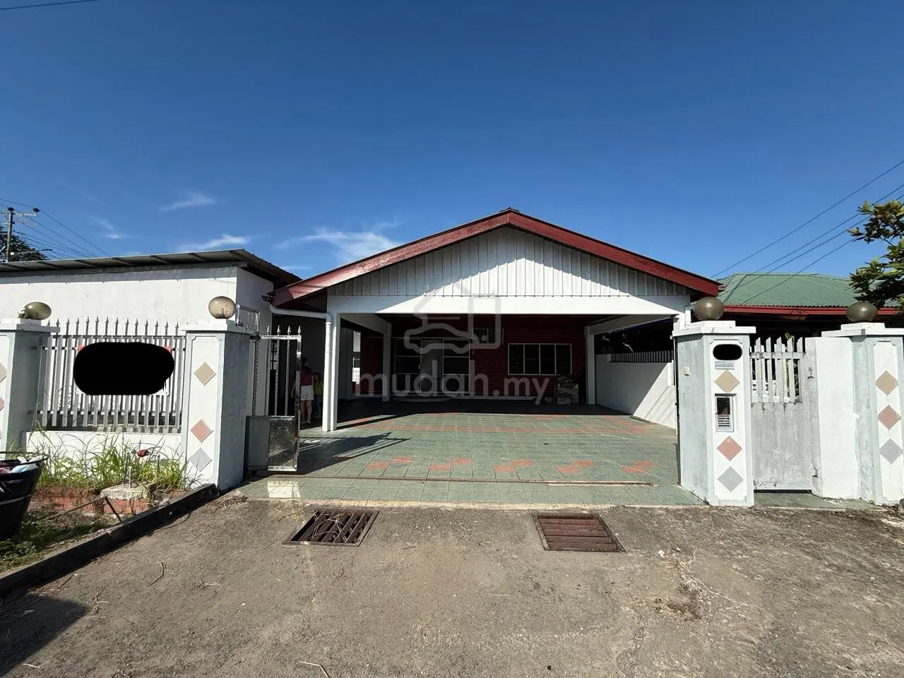 Taman-Pantai-Lokkawi-1